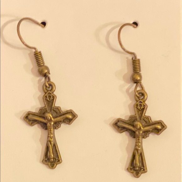Beautiful brass cross earrings!! - Picture 2 of 2